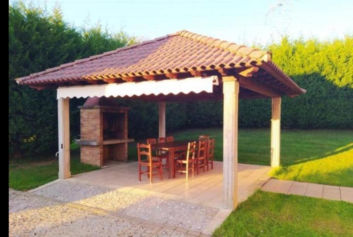 La Eria De Villaverde Intriago Extérieur photo